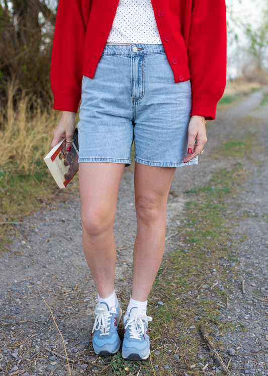 taste back shorts