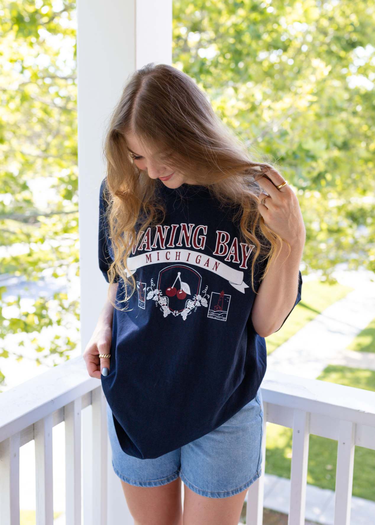 waning bay tee