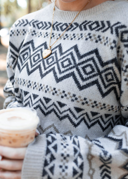 moony sweater