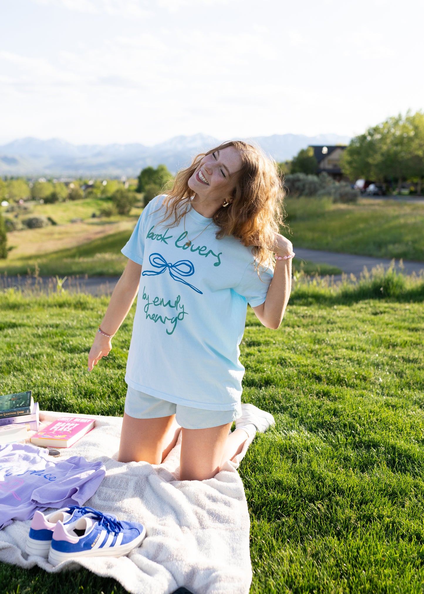 book lovers tee