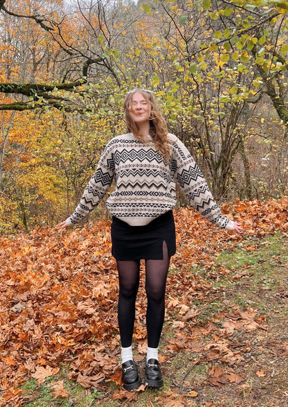 moony sweater